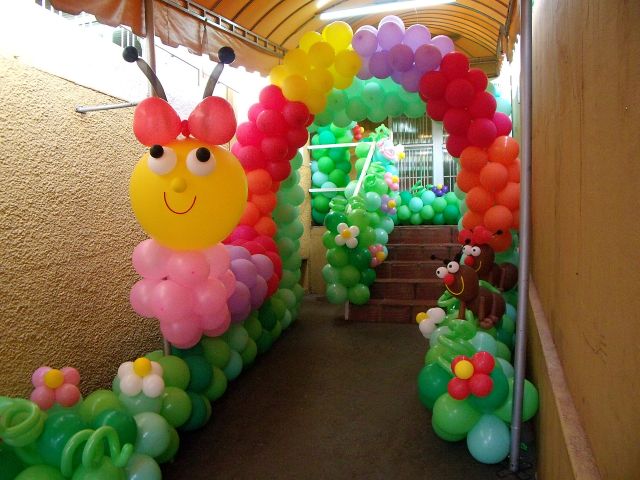 decoratiuni baloane petrecere copii